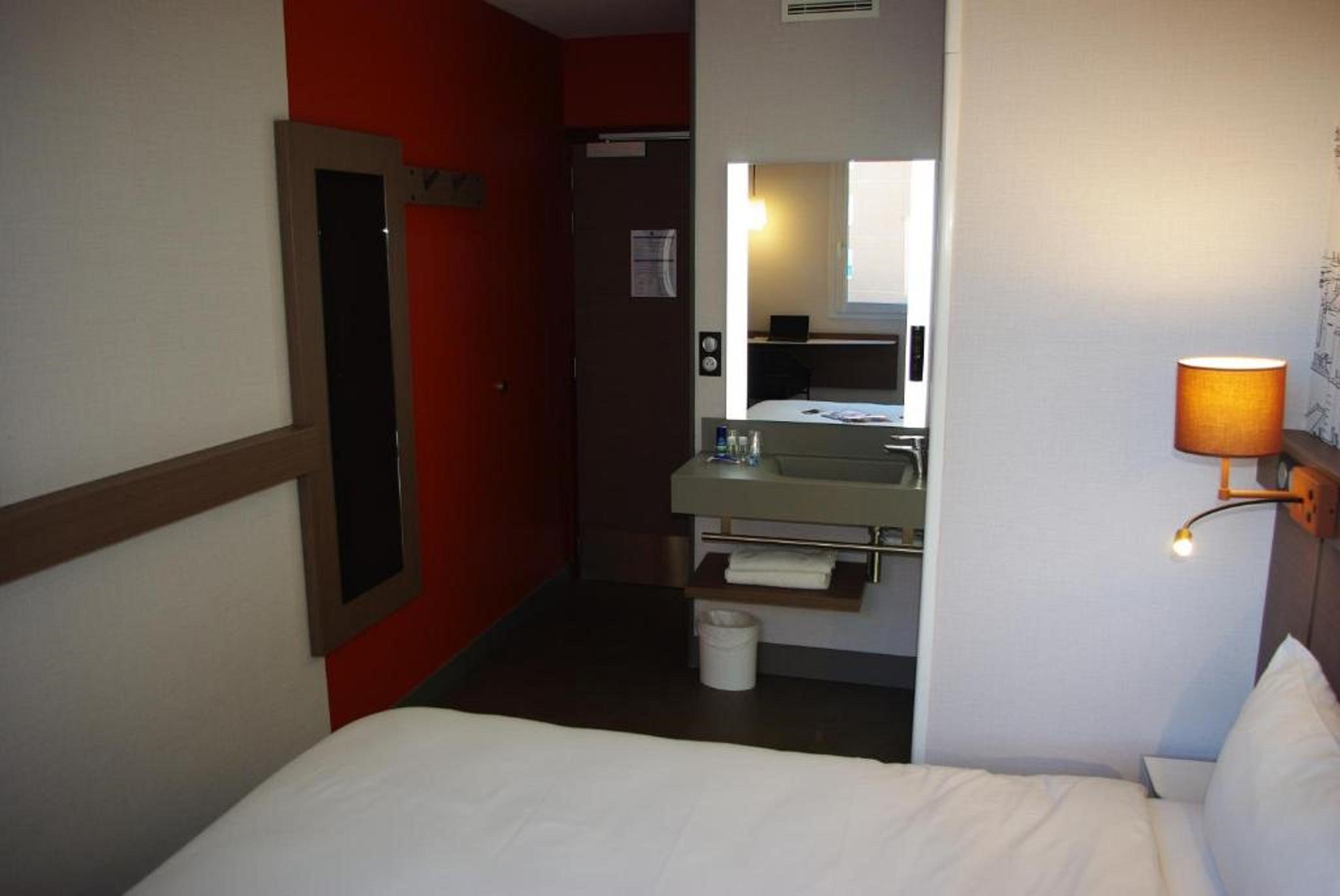 ไอบิส บัดเจ็ต ปารีส นอร์ด 18 Hotel แซงต์-เดอนี ภายนอก รูปภาพ